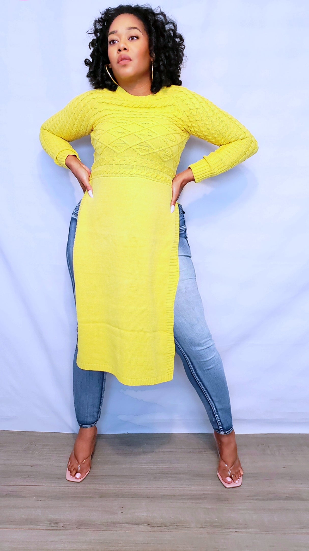 SUNDAYS- SPLIT HEM SWEATER