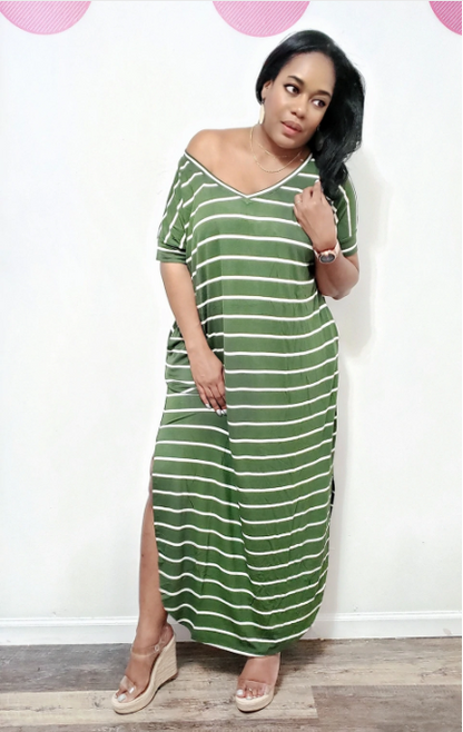  Queening- T-Shirt Maxi
