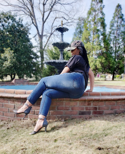 Hey Pearl Hey -Bleach Wash Jeans