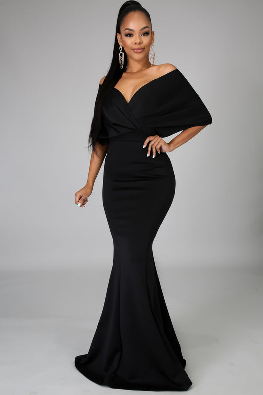 BLACK SWAN- MERMAID FIT GOWN