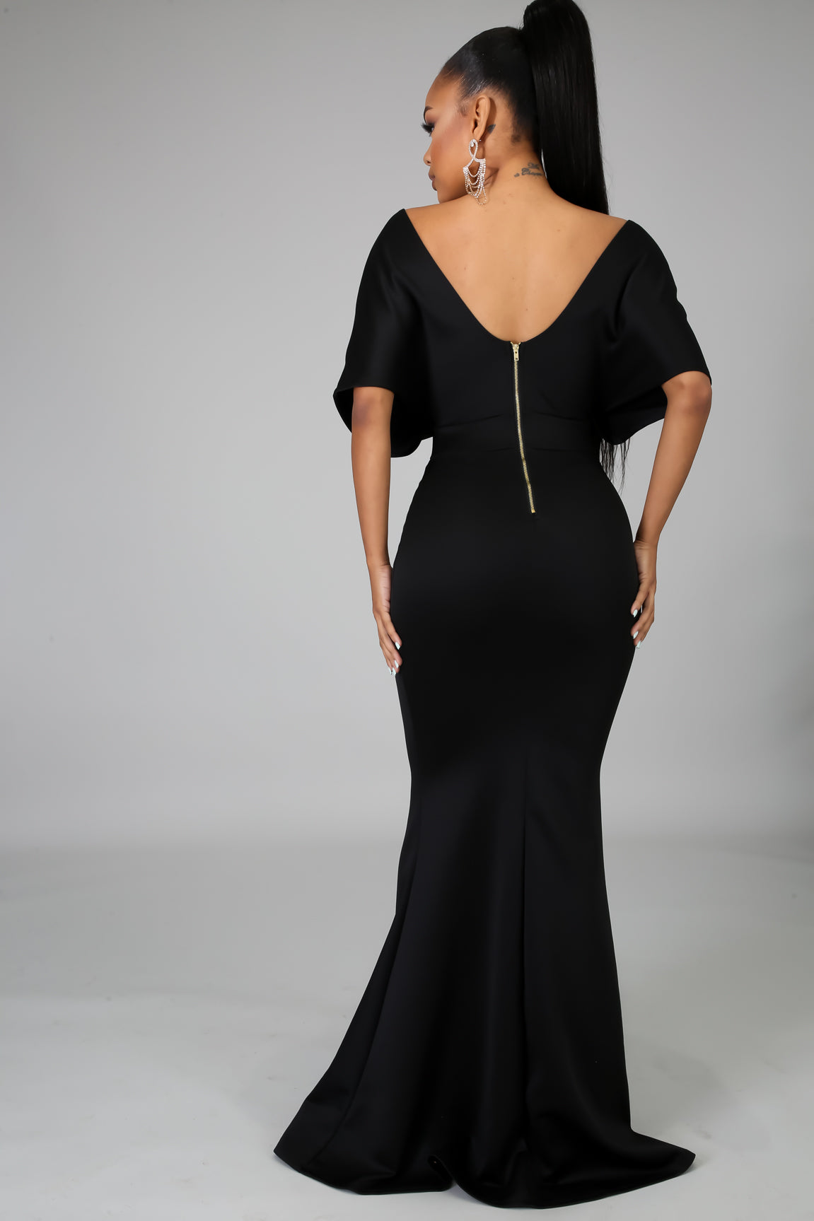 BLACK SWAN- MERMAID FIT GOWN